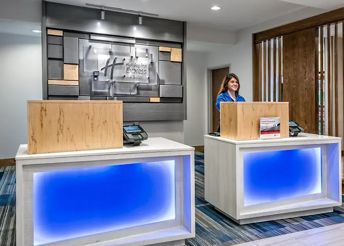 Express & Austin - Area By Ihg 3*