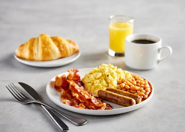 Hotel Express & Austin - Area By Ihg 3*
