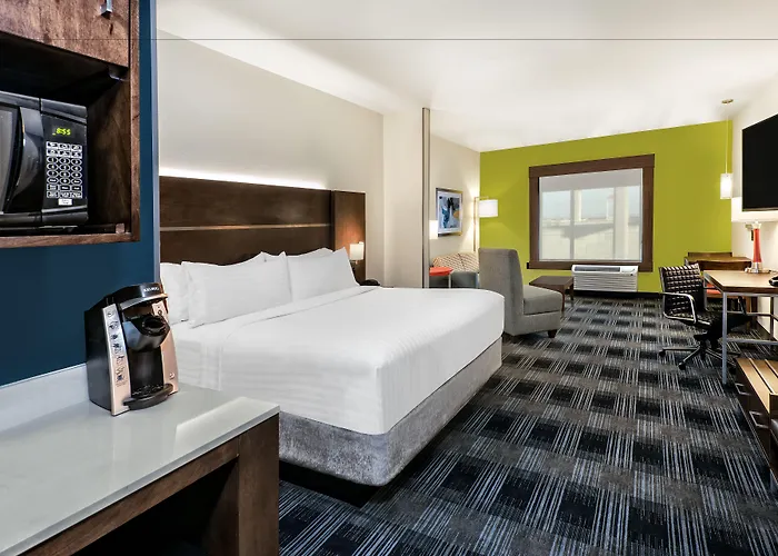 Hotel Express & Austin - Area By Ihg