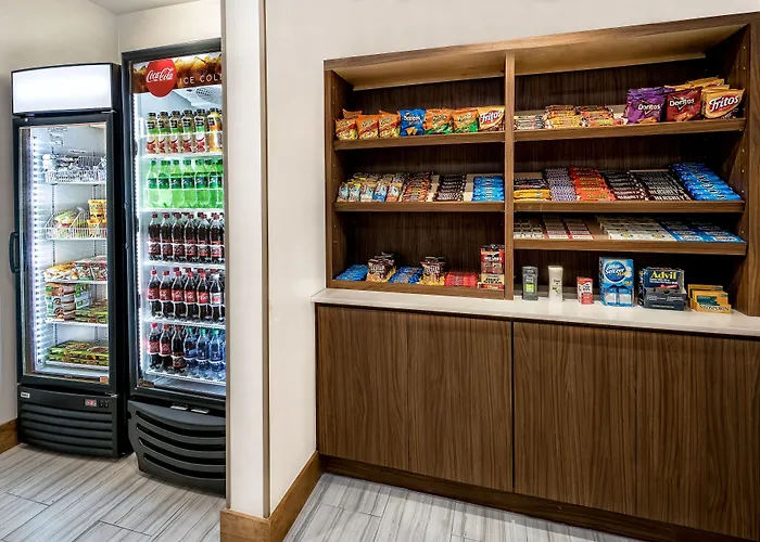 Hotel Express & Austin - Area By Ihg