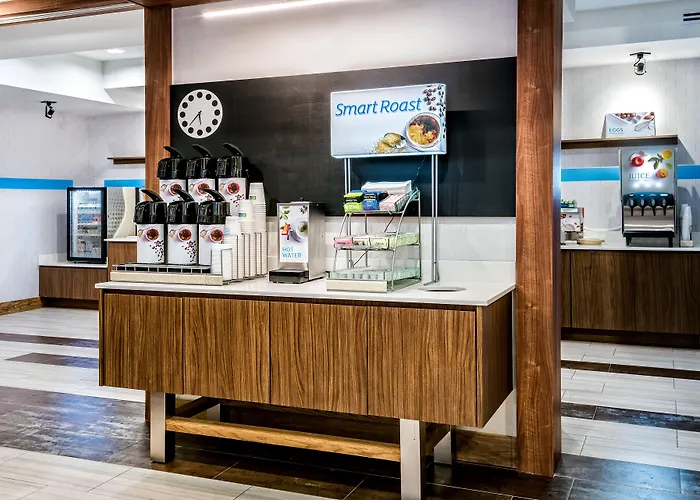 Hotel Express & Austin - Area By Ihg 3*