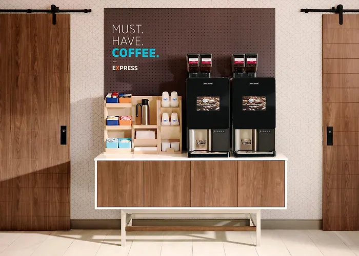 Express & Austin - Area By Ihg 3*