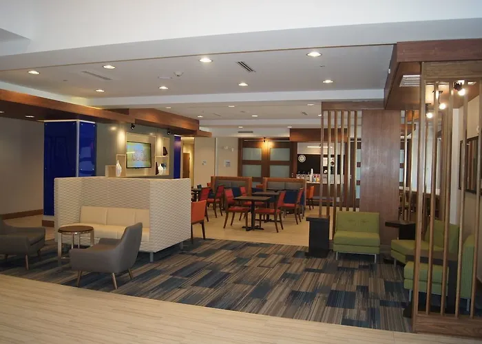 Hotel Express & Austin - Area By Ihg 3*